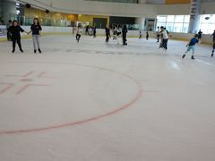 -冠军冰场CHAMPION RINK(百联又一城店)