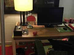 -喜鹊愉家酒店(郑州曼哈顿博览中心地铁站店)