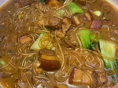 猪肉炖粉条-东北哈尔滨酱骨头馆房掌柜铁锅炖