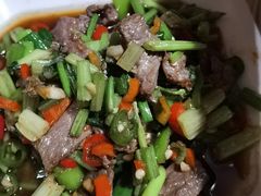 -临江餐馆二楼美食部落