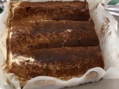 巧克力夹层提拉米苏-萨莉亚意式餐厅(南京环亚凯瑟琳广场店)