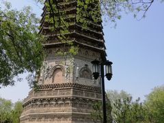 -玲珑塔公园