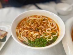 小锅米线-蝴蝶泉宾馆-中餐厅