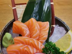 三文鱼刺身-魟阳日式料理(香积寺路店)