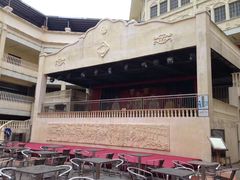 -海口骑楼小吃街