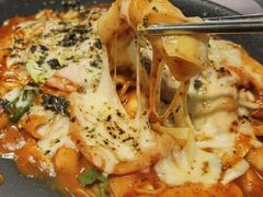 芝士拉面炒年糕-博欧姆新派韩国料理·炸鸡(艾尚店)