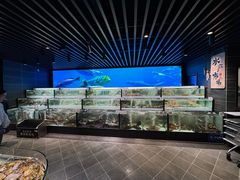 -胖东来生活广场(健康路店)
