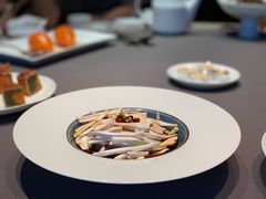 捞汁鸡纵菌-新荣记(南京西路店)