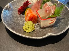 -铭牛烧肉·和牛海鲜自助(高新月牙湖店)