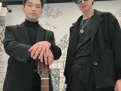 -极限PLAY运动娱乐新世界·团建派对潮玩休闲馆·室内蹦极高空游乐园