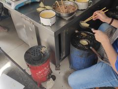 -三七八巷蛋饺春卷店