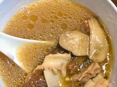 -菌海森林·非遗野生菌火锅(西山区滇池路摩根道店)