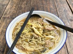 -小河无名面馆