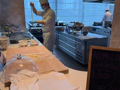 -深圳国际会展中心希尔顿酒店(前海华发冰雪世界店)