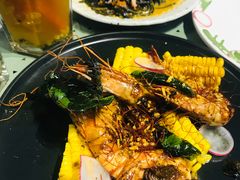 惹味胡椒虾配烤玉米-CHILLAX轻乐时(侨建·Hi City店)