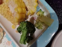 -辣尚瘾·烤鱼·新川菜(牡丹园直营店)