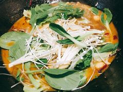-每食每刻·皖北新民地锅鸡