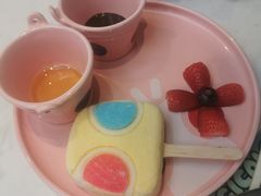 -水桶王国主题餐厅·聚会·生日派对·亲子活动·家庭套餐(亚龙湾希尔顿店)