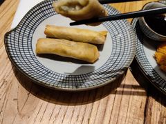 雪菜黄鱼春卷-南小蟹手工點心(三里屯店)