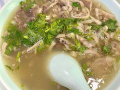 羊杂汤-清真喜兰老丁羊汤特色小吃