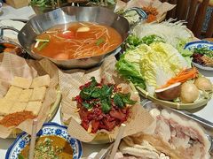 -王奋斗贵州酸汤牛肉火锅