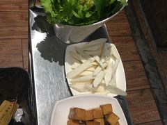 -郑享吃烧烤烩面(红专路店)