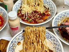 -李与白包子铺(桐梓林店)