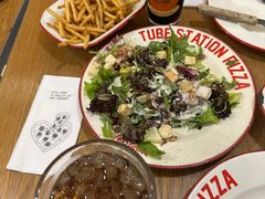 -Tube station站点比萨(王府井百货店)