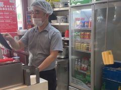 -牛吃草牛肉面(甬港南路店)