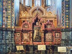 -滴血救世主教堂