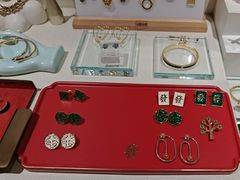 -LADY FAFA(巨鹿路陕西南路路口店)