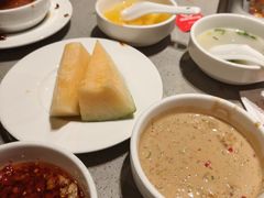 -海底捞火锅(宝龙广场夜宵主题店)