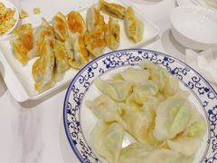 黄瓜鲜虾水饺-东方饺子王(新奥购物中心店)