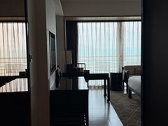 -三亚湾海居雅高铂尔曼度假酒店