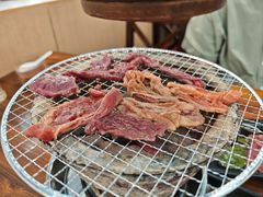 -韩风烤牛肉冷面店