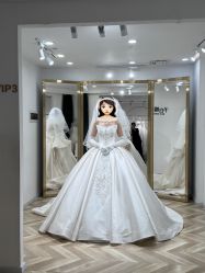 点击看大图 -予白婚纱礼服馆