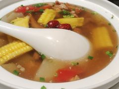 -江城小馆陕南妈妈菜·全球旅行餐厅(钟楼店)