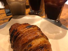 焦糖牛角-来回·咖啡(天河南店)
