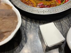 -杨肥肠火锅大排档(火车站花园店)