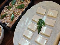 -花菇朵·云山雀 ll 野生菌锅·野果酸汤·精品滇菜(万柳店)