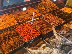 -绝味鸭脖(地铁站一店)