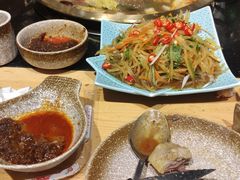 -顶顶汤火牛排火锅·经典铜锅涮肉