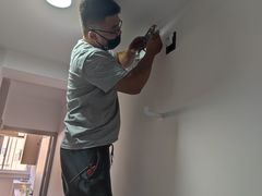 -中央商场维修(东明路店)