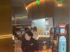 -麻六记(凤凰汇店)