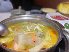 -喃喃椰·糟粕醋·椰子鸡火锅(七堡花园店)