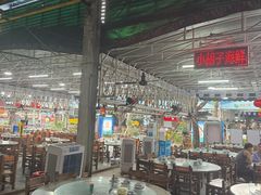 -四川小胡子海鲜(丁村万人海鲜广场店)