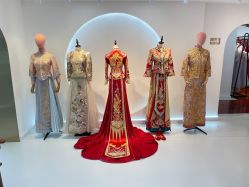 点击看大图 -纯色时光婚纱艺术馆WHITE