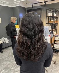 -藤野造型烫发染发