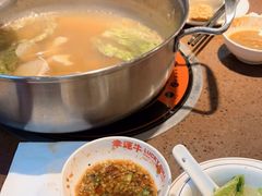 -幸运牛汕头小黄牛牛肉火锅(梅林店)