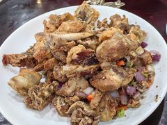 -余杨鸭鸭餐厅